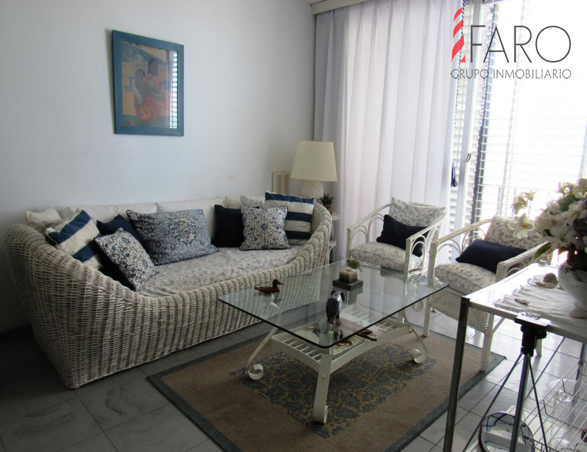 Apartamento en Península 1 dormitorio con garage