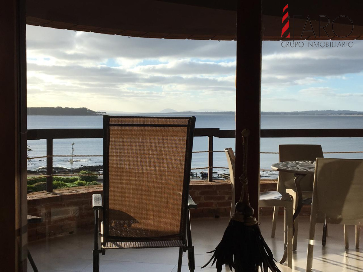 Apartamento en la Península 3 dormitorios con vista al mar