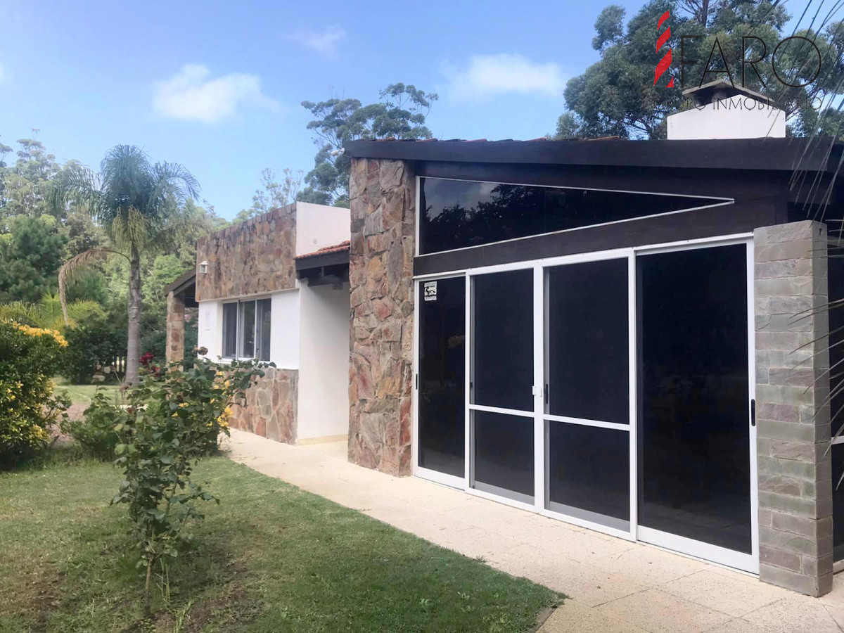 Casa en Venta en Solanas.