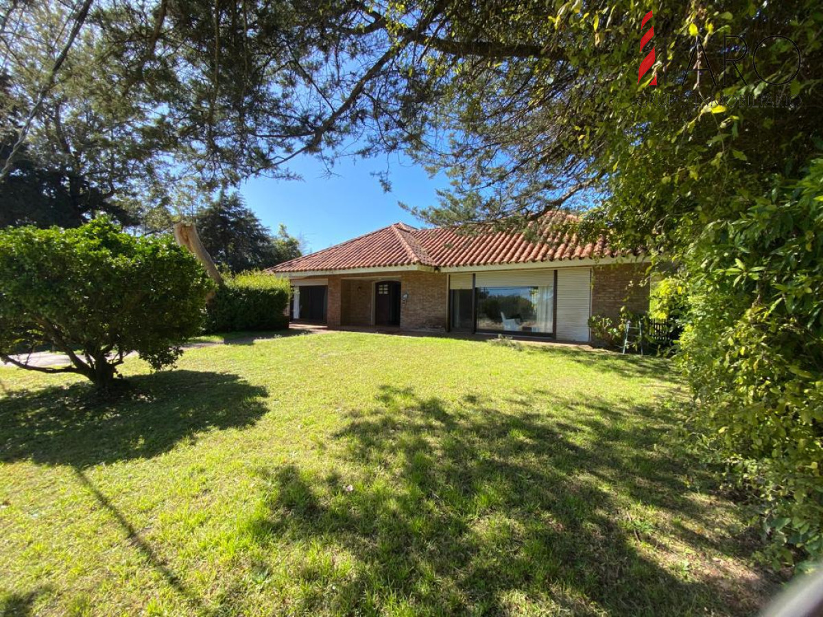 Casa en alquiler temporal muy práctica en Jardines de Cordoba.