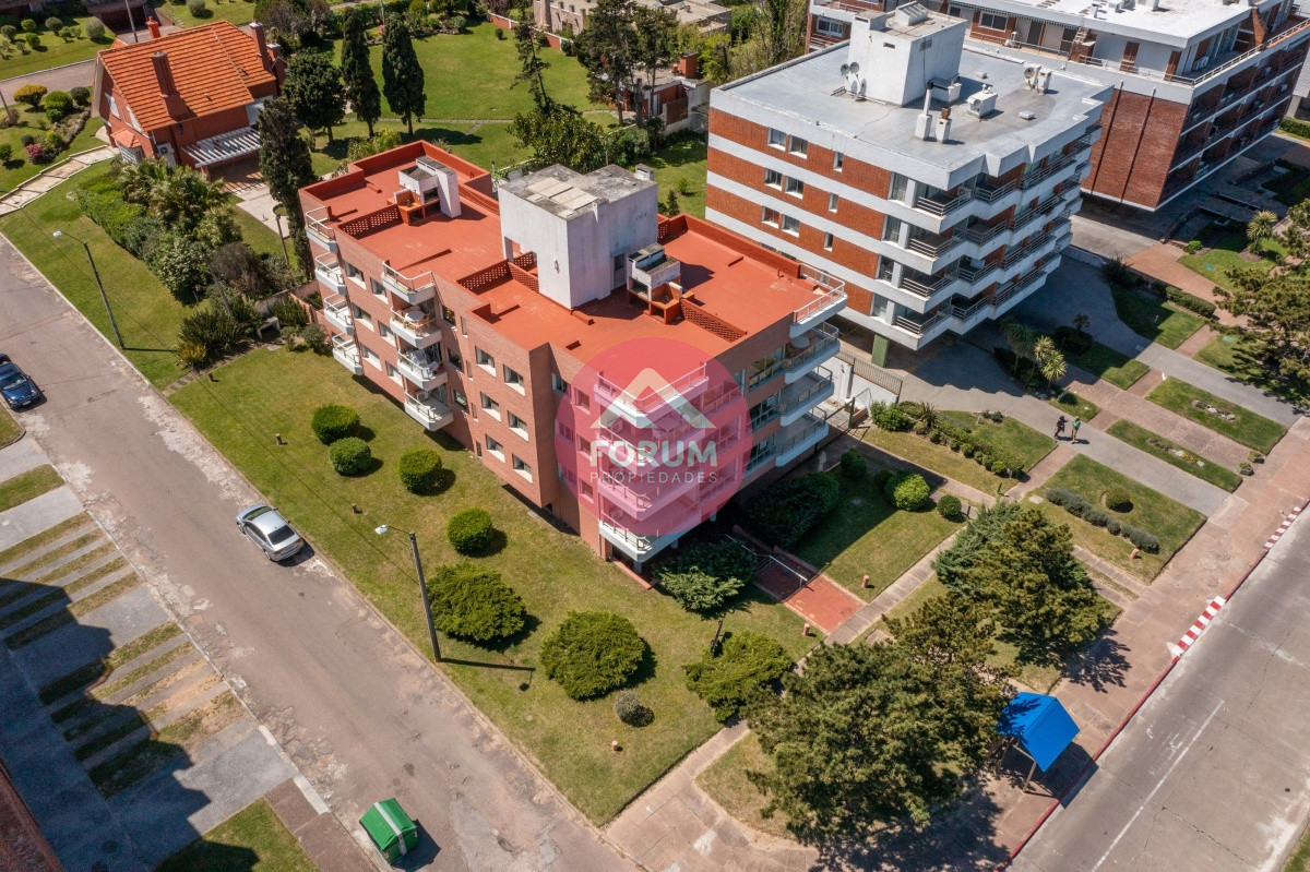 ALQUILA APARTAMENTO TODO EL AÑO PUNTA DEL ESTE 