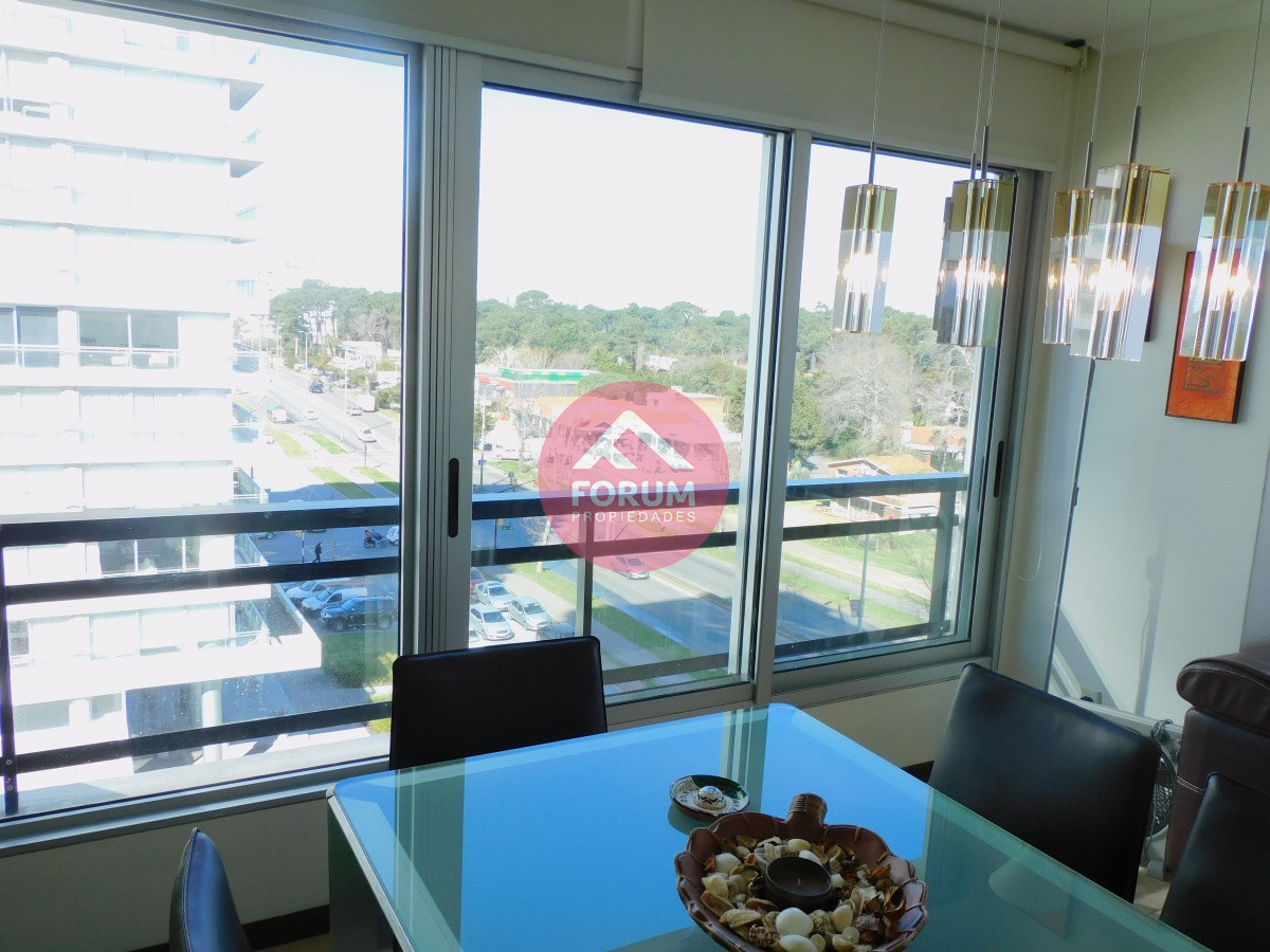 VENTA APTO. PUNTA DEL ESTE 3 DORMITORIOS -ROOSEVELT 