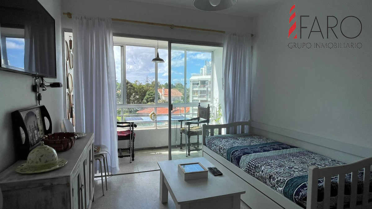 Venta de apartamento de 1 dormitorio en Playa Mansa, Punta del Este