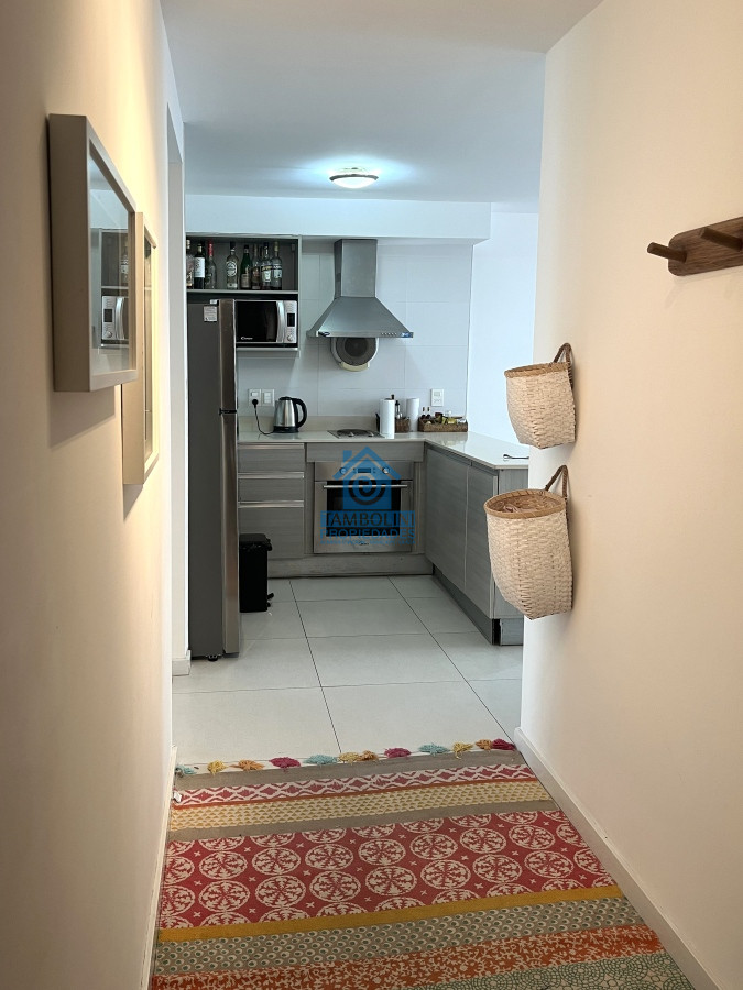 Venta - Apartamento de un dormitorio - Puerto de Punta del Este.