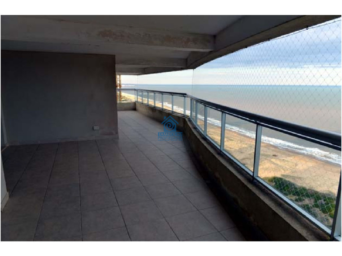 Oportunidad de Departamento Venta Torre Lobos 